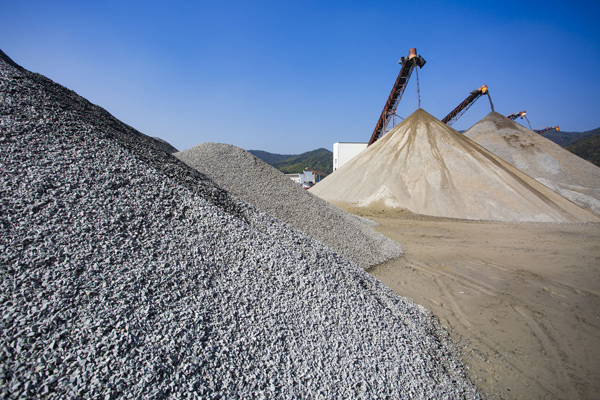 河砂禁采，機(jī)制砂興起，投資制砂設(shè)備，請認(rèn)準(zhǔn)唐山金路