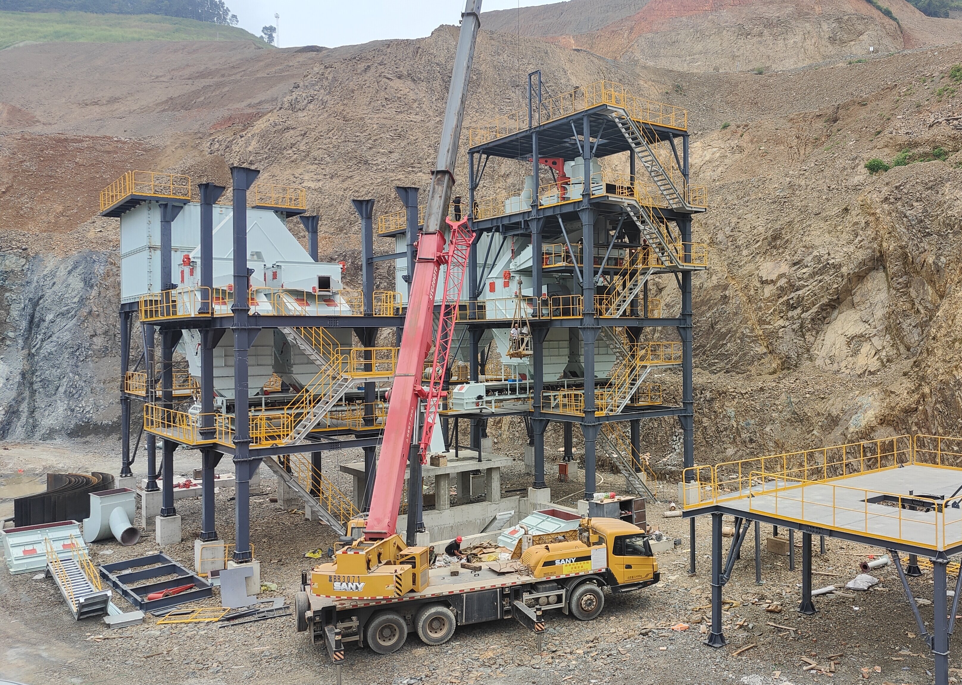 制砂樓 —— 從石到砂，一鍵轉(zhuǎn)換的制砂革命